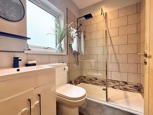 Photo 2- click for photo gallery